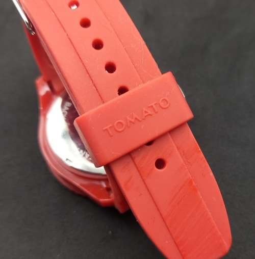 Unused Mens Red 3ATM Tomato T13-4131 Watch-Rubber Strap-Needs Battery-No Box