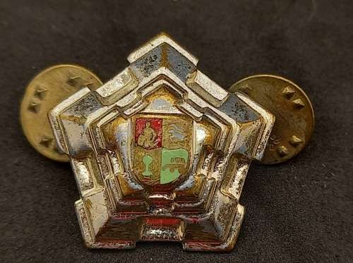 2 Castle rank badges of old South African Defense Force i.e. rank of Major 25x27mm