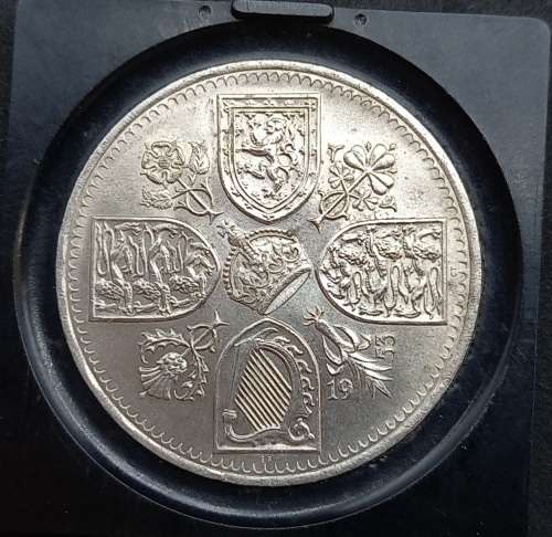 1953 5 Shillings - Elizabeth II Coronation-Coronation of Elizabeth II in capsule