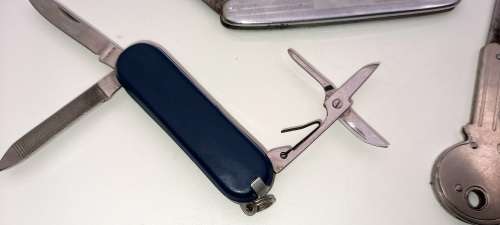 Vintage Richards Lamp Post Brand Key Knife Made in Sheffield england and 2 other old pocket knifes