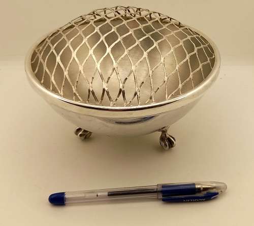 Antique/Vintage silver plated Rose Bowl with grid 115x165mm