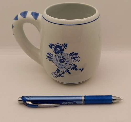 DelftsBlauw  Hand painted Cup Made in Holland 117x135x95mm