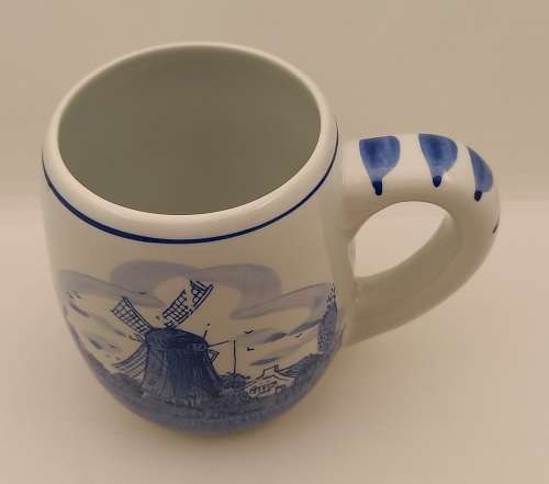 DelftsBlauw  Hand painted Cup Made in Holland 117x135x95mm