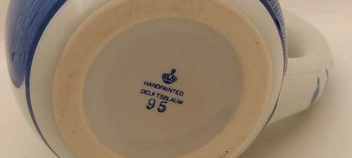 DelftsBlauw  Hand painted Cup Made in Holland 117x135x95mm