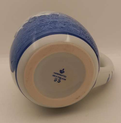 DelftsBlauw  Hand painted Cup Made in Holland 117x135x95mm