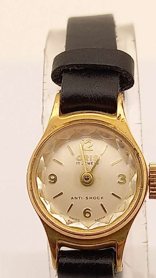 Vintage Ladies Oris Mechanical watch 17 Jewels -Not Working
