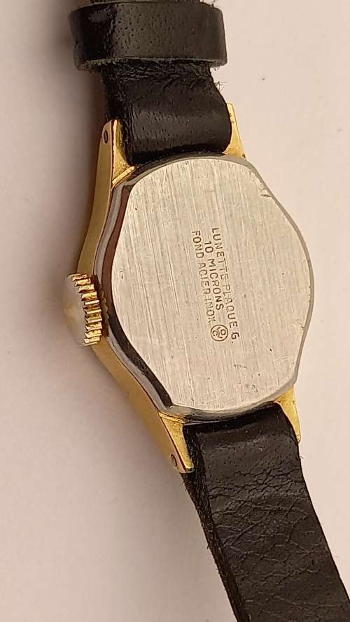 Vintage Ladies Oris Mechanical watch 17 Jewels -Not Working