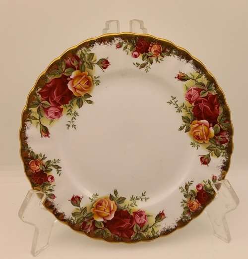Vintage Royal Albert "OLD COUNTRY ROSES"  Side Plate 161mm