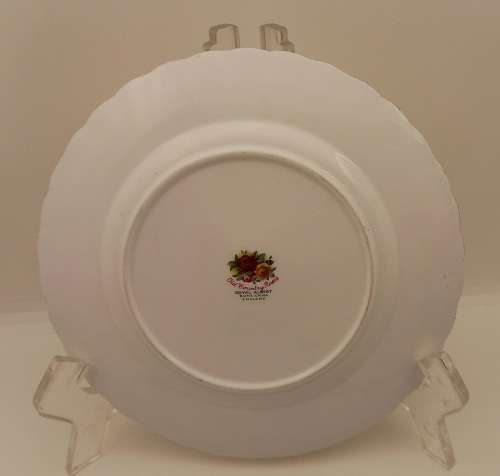 Vintage Royal Albert "OLD COUNTRY ROSES"  Side Plate 161mm