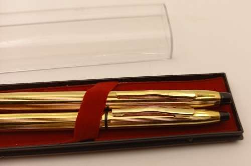 Goldtone Hauco Pen and Pencil Gift set Made in Germany in Case -Unused ink ok