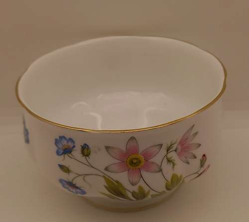 Vintage RICHMOND `WILD ANEMONE` Bone China Sugar Bowl Made in England