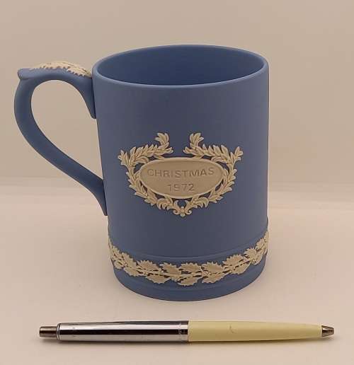 Vintage Blue `Wedgwood` Jasperware Jug (St Pauls Cathedral) Christmas 1972