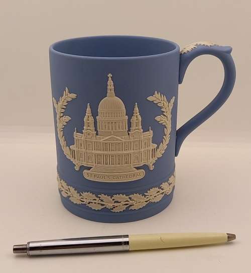 Vintage Blue `Wedgwood` Jasperware Jug (St Pauls Cathedral) Christmas 1972