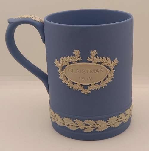 Vintage Blue `Wedgwood` Jasperware Jug (St Pauls Cathedral) Christmas 1972