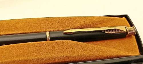 Vintage black and gold -  PARKER Pencil -pre-owned -- Good condition