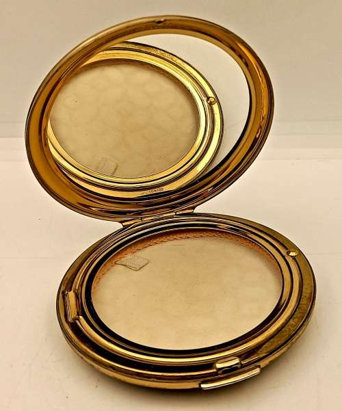 Vintage Ladies Powder Compact with Mirror  82mm in Diameter