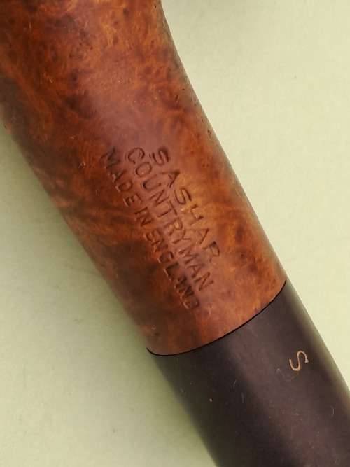 Vintage SASHAR COUNTRYMAN Smoking Pipe Made In England - Used