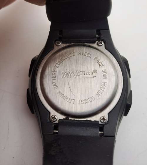 Pre-owned MaxTime WR30m Quartz Watch -Working -New Battery -Rubber Band