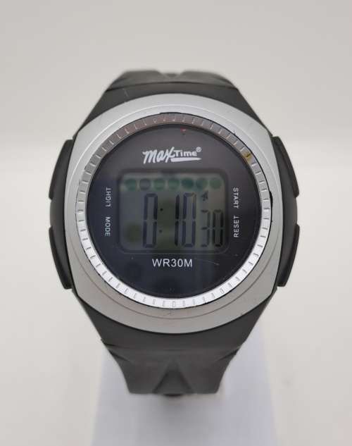 Pre-owned MaxTime WR30m Quartz Watch -Working -New Battery -Rubber Band