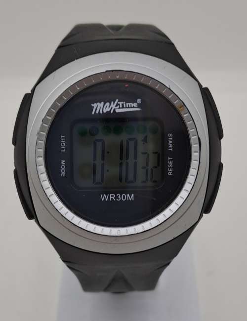 Pre-owned MaxTime WR30m Quartz Watch -Working -New Battery -Rubber Band