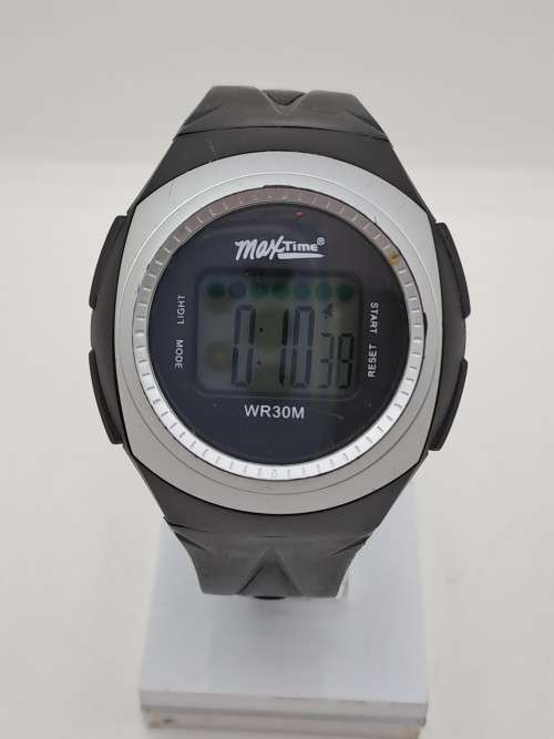 Pre-owned MaxTime WR30m Quartz Watch -Working -New Battery -Rubber Band