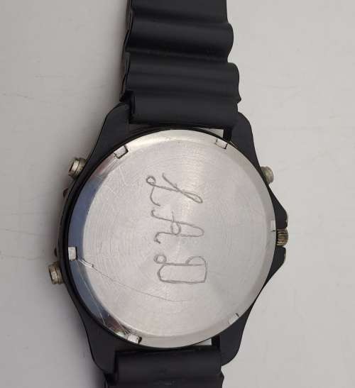 Pre-owned ASHKA Quartz Watch Digital & Analogue-Japan -Working -New Battery Rubber Band