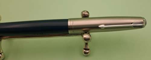 Vintage 1961 Parker 51 Fountain pen with squeeze Converter -engraved on Barrel Geelkoperwinkel
