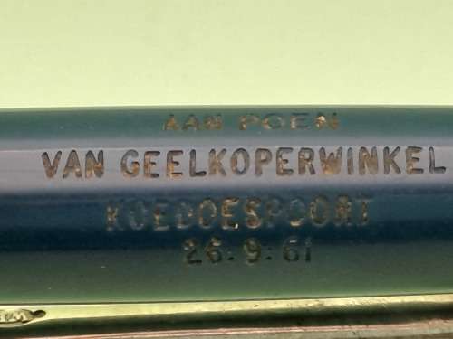 Vintage 1961 Parker 51 Fountain pen with squeeze Converter -engraved on Barrel Geelkoperwinkel