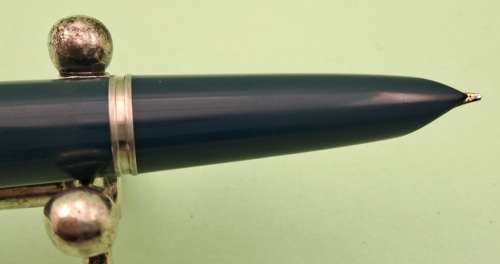 Vintage 1961 Parker 51 Fountain pen with squeeze Converter -engraved on Barrel Geelkoperwinkel