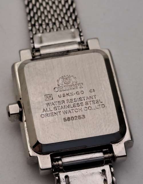 Pre-owned  Vintage Un-Used Orient ladies Watch -Working with new battery-still in packaging