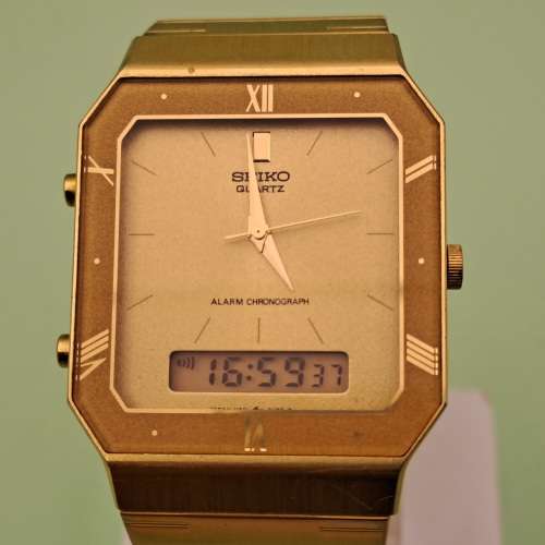 Pre-owned 1986 Seiko H601-5150 Analogue/Digital Alarm Chronograph Quarts watch -working