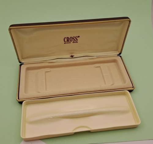 Pre-owned - Cross Chrome Pen Made in Ireland -Ink still ok  -In Case - Branded