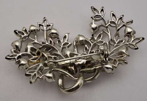 Vintage white Metal Brooch -Missing a 6 stones 67x45mm