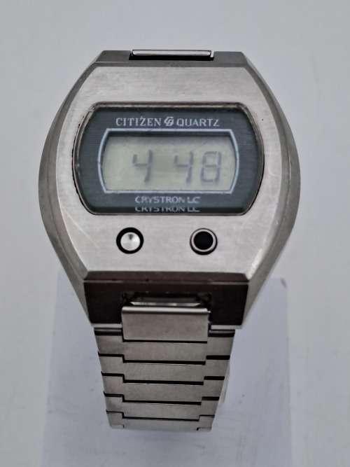 Pre-owned Vintage Citizen CRYSTRON LC Quartz watch -working with new battery