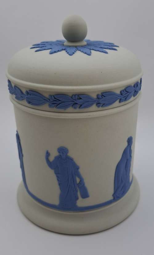 Collectable Vintage Wedgwood Jasperware Pot with Lid =115mmx85- Made in England