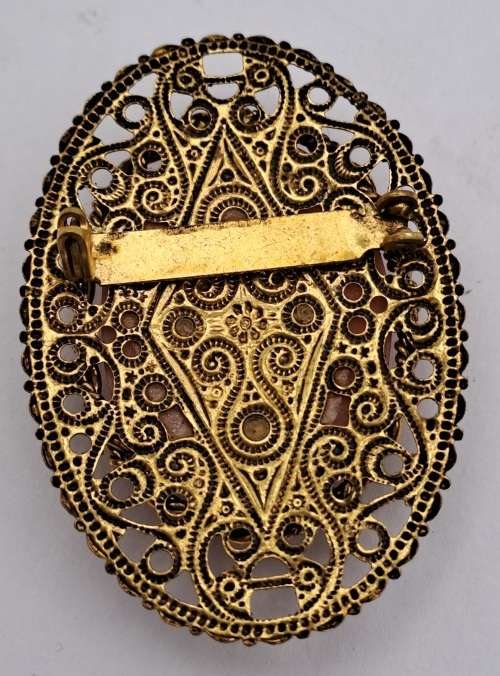 Large Vintage Cameo Brooch 48x34mm (Pin Missing)