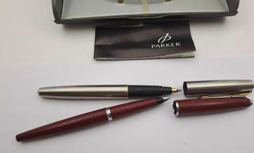 Vintage Maroon Parker Fountain Pen and Parker Frontier Rollerball in very nice parker case