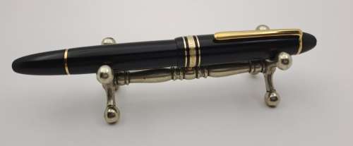 Vintage Mont Blanc Fountain Pen with 4810 -14kt Gold nib serial LC100702