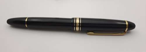 Vintage Mont Blanc Fountain Pen with 4810 -14kt Gold nib serial LC100702