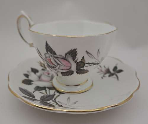 Vintage Royal Albert `Queens Messenger ` Coffee Duo