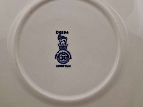 1930's Royal Doulton Norfolk D6394 Blue & White Cake Plate 254x233mm