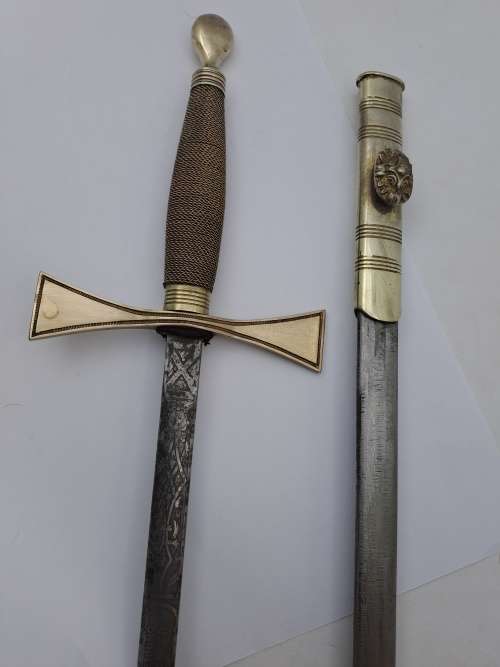 Antique/ Vintage Toye Kenning and Spencer ceremonial Masonic sword in scabbard 873mm (some rust )