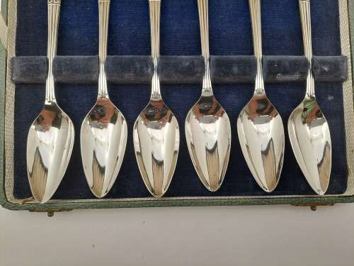6x Vintage Yeoman Plate spoons -EPNS (silver Plated)made in England Rd859116 -Boxed