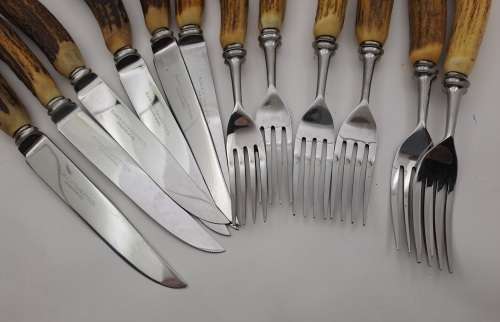 12pc Vintage `Lasher` Taylor`s Eye Witness Sheffield England Cutlery set with Antler Handles-Boxed