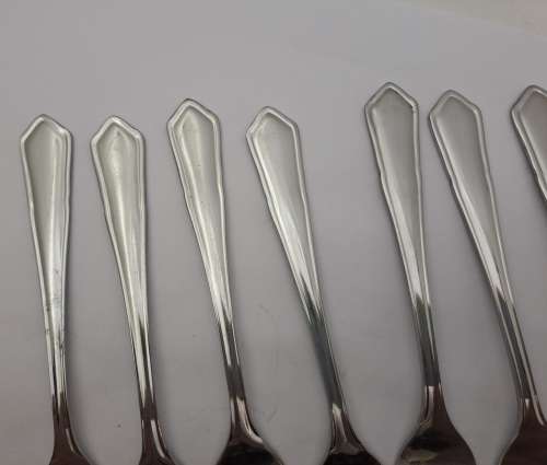 8 x Eetrite `Dubang` Stainless Steel  small  Cake forks 141mm