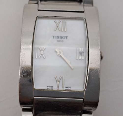 Pre-owned Swiss Made Ladies Tissot 1853 T007309 A Saphire Chrystal Mehanical watch- working