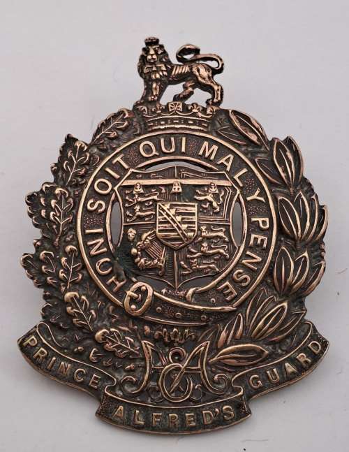 WW1 South African Army Prince Alfred`s Guard uniform Cap badge 65x48mm