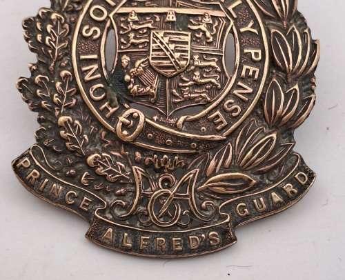 WW1 South African Army Prince Alfred`s Guard uniform Cap badge 65x48mm