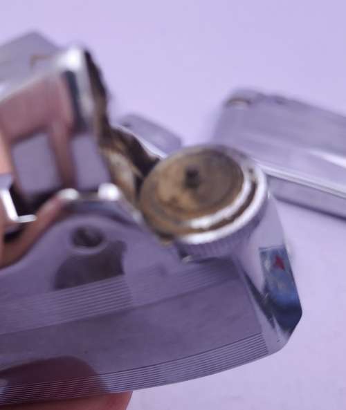 6 x Ronson Lighters (5x 1940/1950`s Varaflame Lighters) all need service or repairs