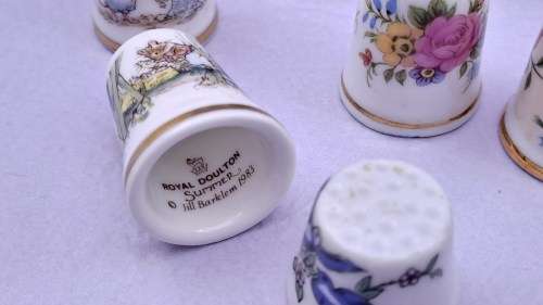 Lot of 22 Items - 21 Vintage Thimbles -plus 1 Miniature Cup (Doulton, spode etc. )